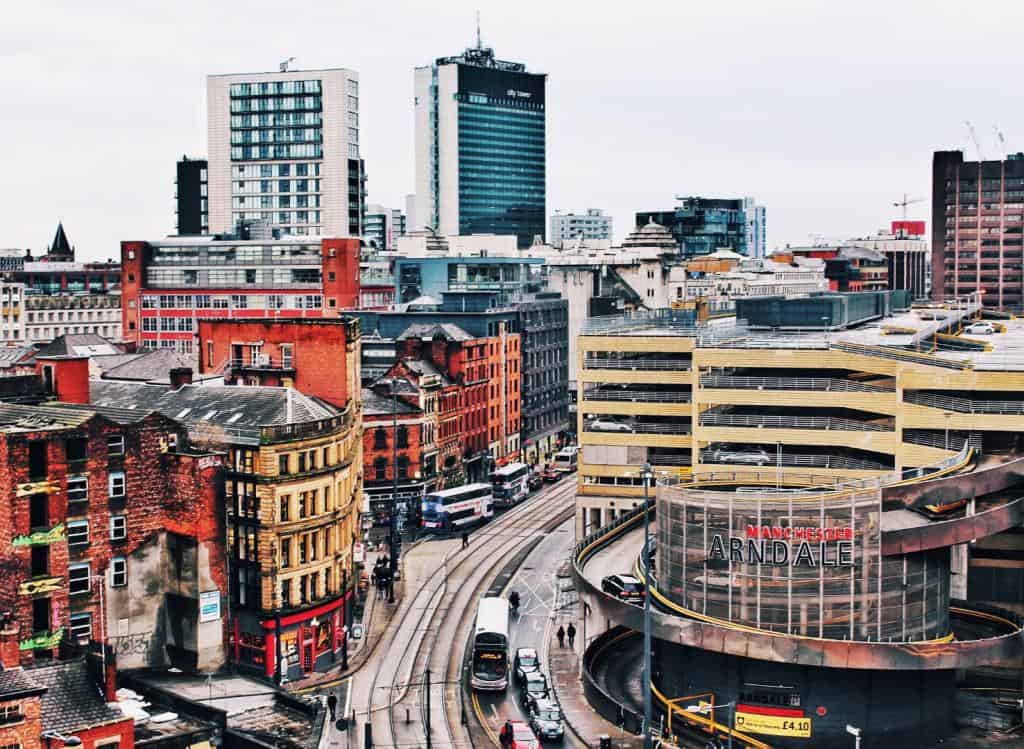 Widok na zabudowę miejską Manchester